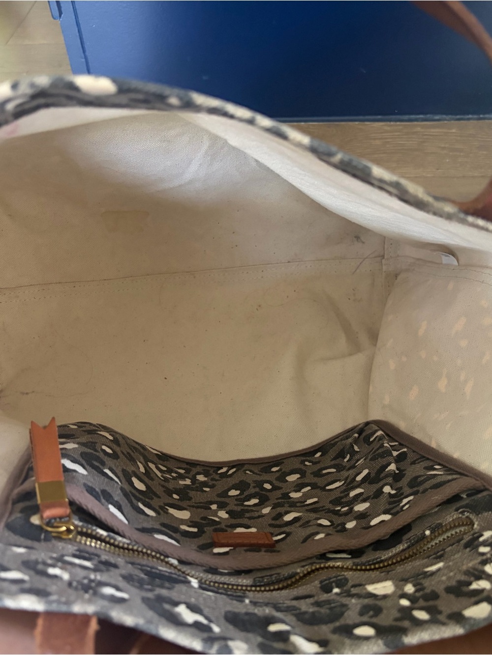 Madewell Leopard Print Canvas Tote with Brown Leather Straps - Picture 4 of 5